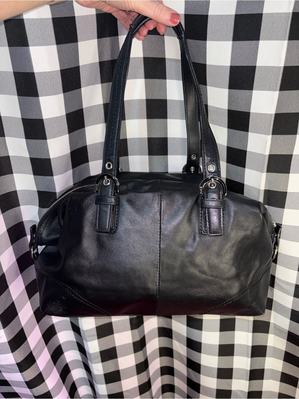 Coach SoHo Black Leather Shoulder Bag 2011 - Picture 2 of 8